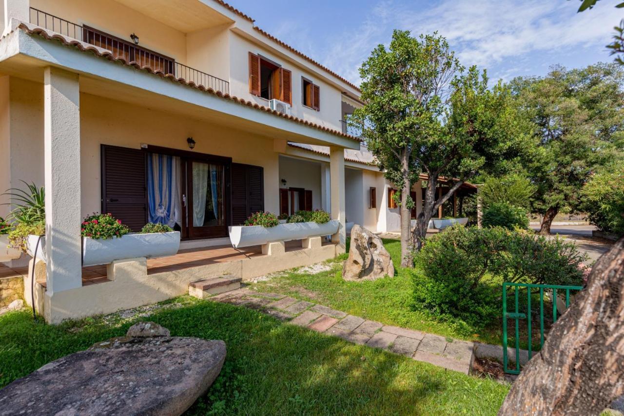 Centro Residenziale Le Canne San Teodoro  Εξωτερικό φωτογραφία