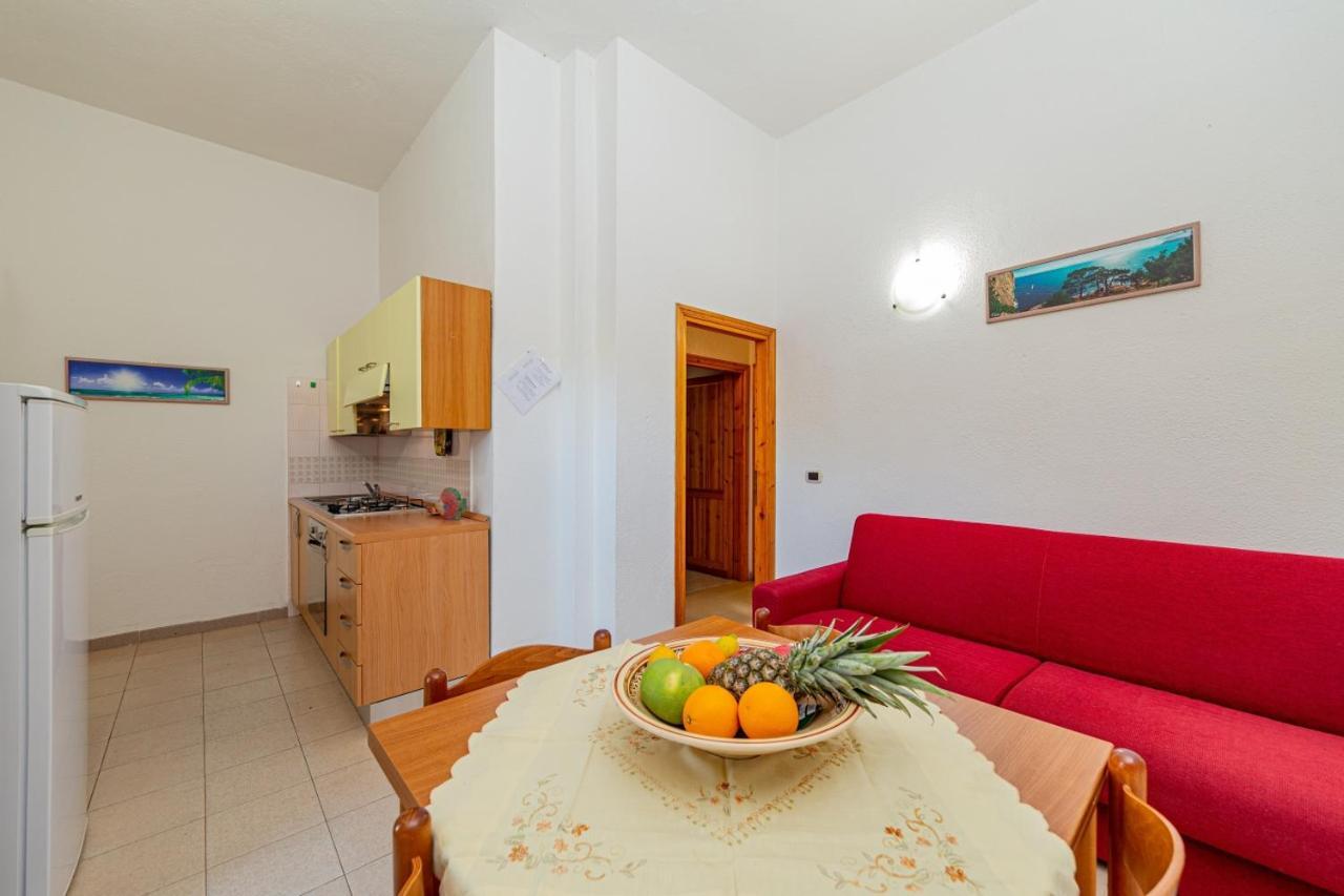 Centro Residenziale Le Canne San Teodoro  Εξωτερικό φωτογραφία