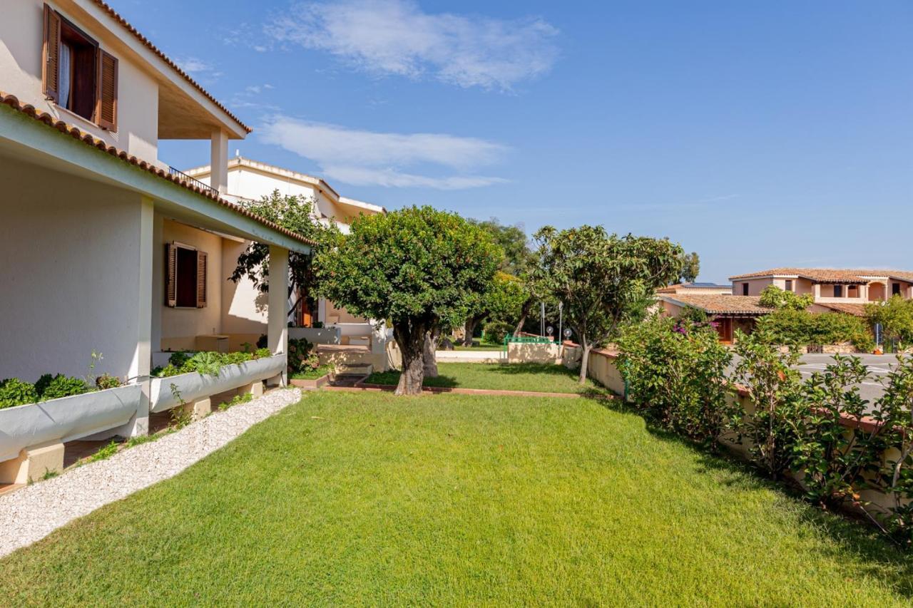 Centro Residenziale Le Canne San Teodoro  Εξωτερικό φωτογραφία